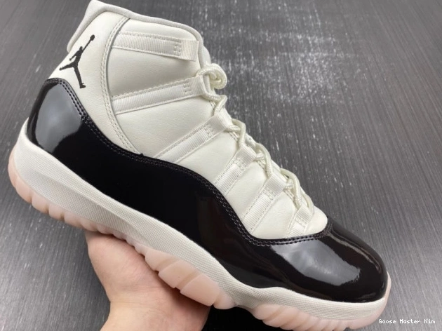 11 Jordan AR0715-101 Air Neapolitan 0519